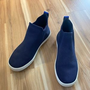 Navy Chelsea Rothys 9.5
